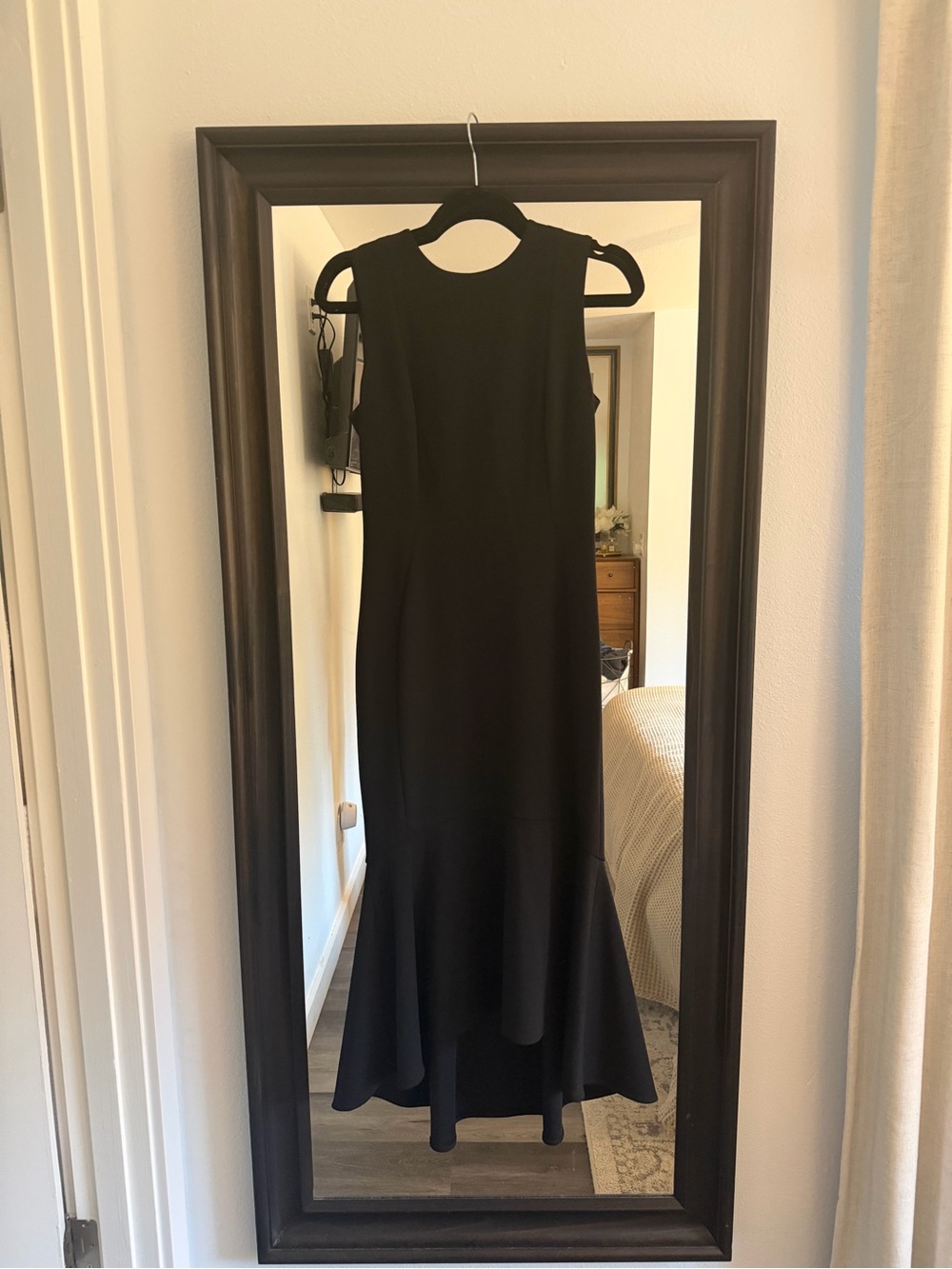 Calvin Klein Black Sleeveless Mermaid-Hem Maxi Dress